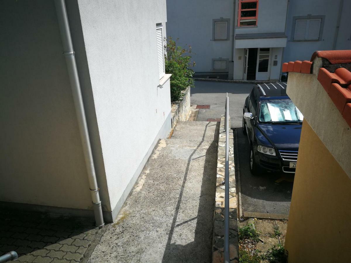 D&M Apartman 1 Selce Exterior photo